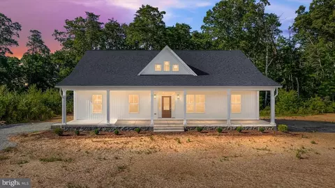 29448 Old Office Rd, Rhoadesville, VA 22542