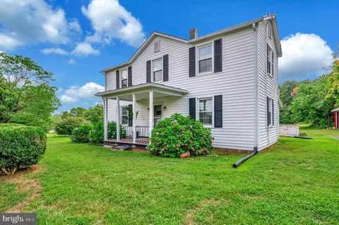 32432 Zoar Rd, Locust Grove, VA 22508