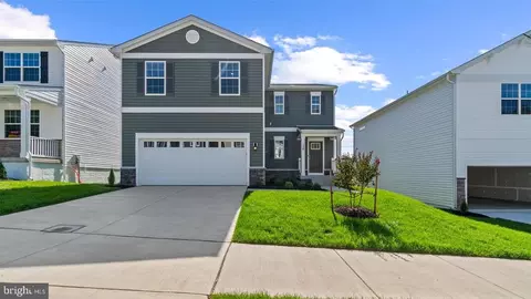 2936 White Tail Dr, Locust Grove, VA 22508