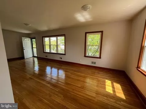 194 Marshall St, Orange, VA 22960 photo 5