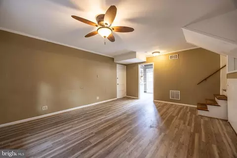 396 E Main St, Orange, VA 22960 photo 26