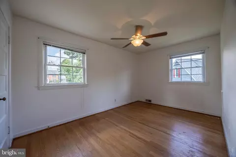 396 E Main St, Orange, VA 22960 photo 23