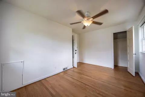 396 E Main St, Orange, VA 22960 photo 24