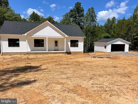 16830 Hunters Ridge Ln, Unionville, VA 22567