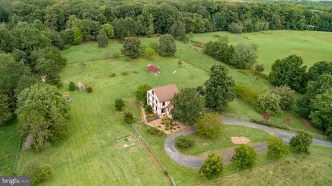 6518 Gov Almond Rd, Locust Grove, VA 22508