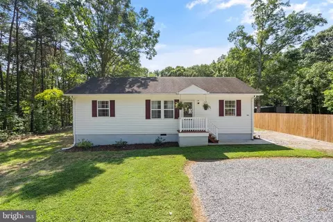 8016 Pine Stake Rd, Locust Grove, VA 22508