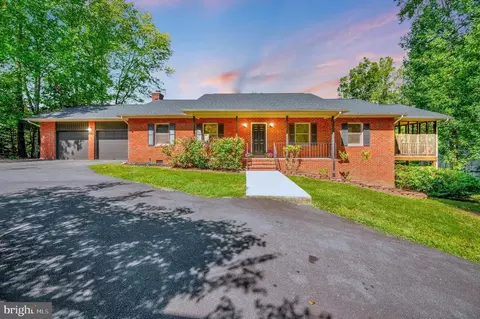 3405 Lakeview Pkwy, Locust Grove, VA 22508