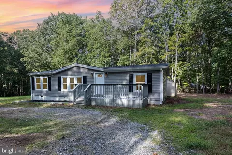 31702 Zoar Rd, Locust Grove, VA 22508