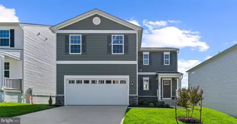3155 White Tail Dr, Locust Grove, VA 22508