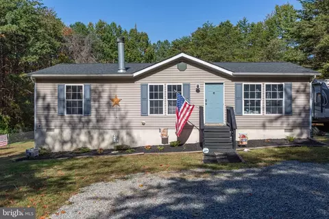 3320 Rapidan Hills Dr, Locust Grove, VA 22508
