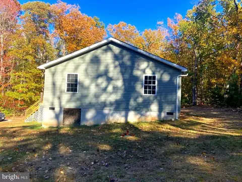 24436 Grant Dr, Rhoadesville, VA 22542 photo 5
