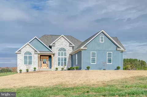 23401 Lands End Dr, Orange, VA 22960