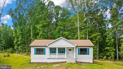 10440 Cecelia Ln, Locust Grove, VA 22508