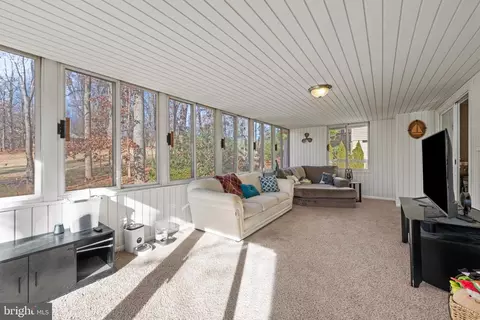 1309 Eastover Pkwy, Locust Grove, VA 22508