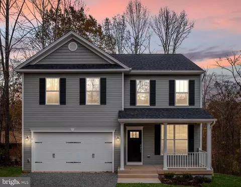 314 Westover Pkwy, Locust Grove, VA 22508