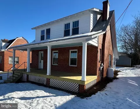 114 W Washington St W, Orange, VA 22960