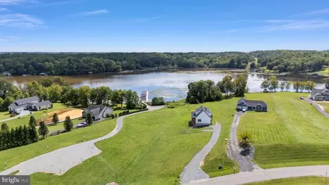 24062 Lands End Dr, Orange, VA 22960