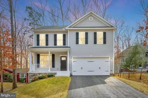 721 Eastover Pkwy, Locust Grove, VA 22508