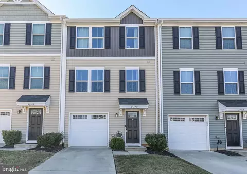 35171 Sara Ct, Locust Grove, VA 22508