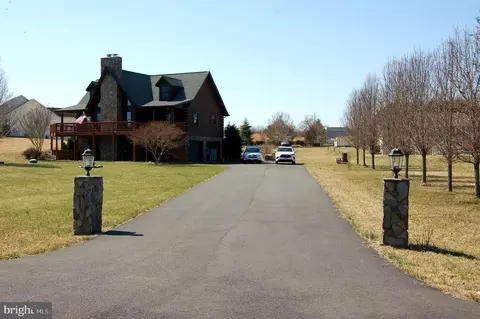 26536 Pennfields Dr, Orange, VA 22960 photo 2