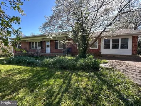 14172 Hicks Ln, Gordonsville, VA 22942