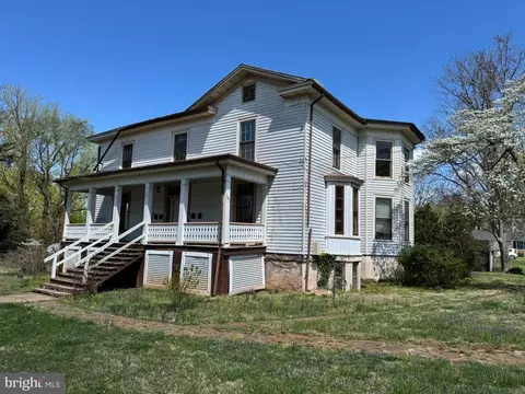 181 N Almond N, Orange, VA 22960