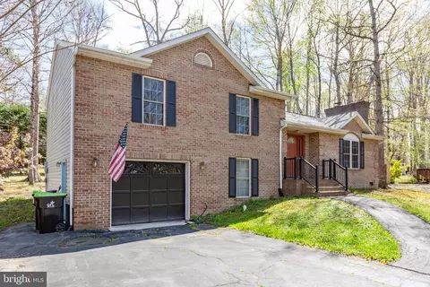 1221 Lakeview Pkwy, Locust Grove, VA 22508