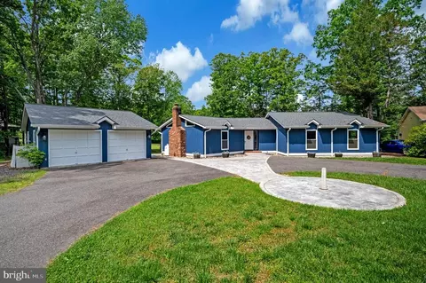 141 Eagle Ct, Locust Grove, VA 22508