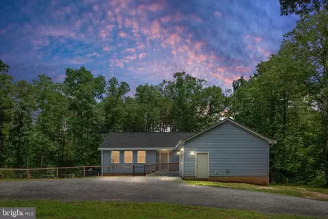 10365 Zachary Taylor Hwy, Unionville, VA 22567