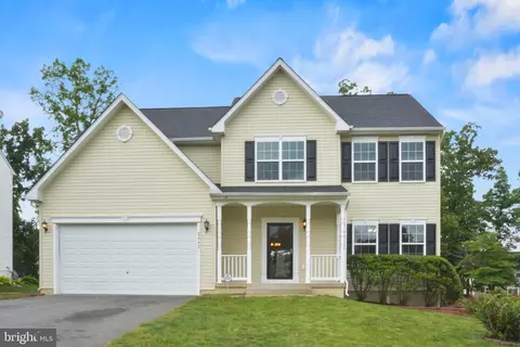 2042 Mourning Dove Dr, Locust Grove, VA 22508