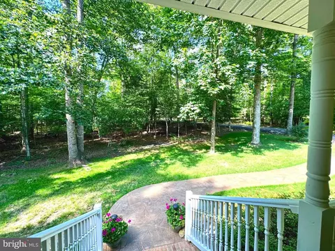 28310 Beech Dr, Rhoadesville, VA 22542 photo 4