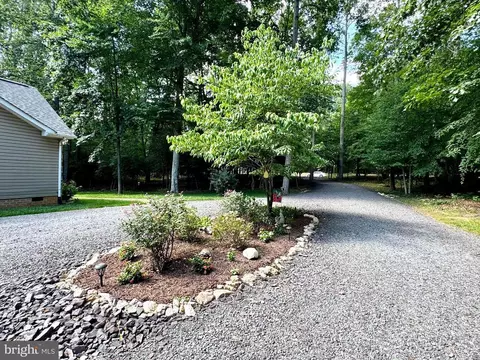 28310 Beech Dr, Rhoadesville, VA 22542 photo 8