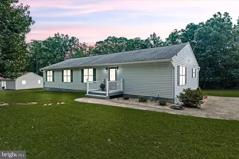 3313 Flat Run Rd, Locust Grove, VA 22508