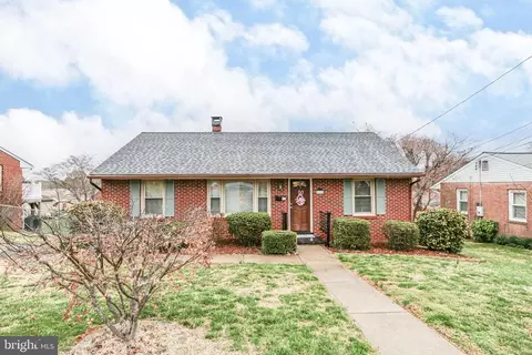 193 Burgess St, Orange, VA 22960