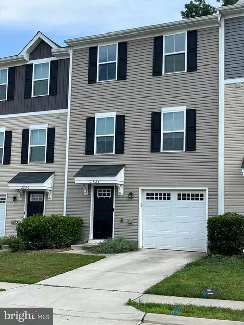2884 Farzi Cir, Locust Grove, VA 22508