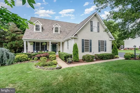 35359 Somerset Ridge Rd, Locust Grove, VA 22508