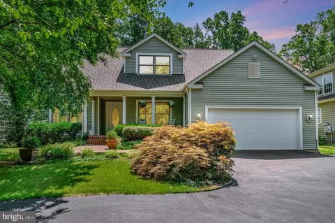 3906 Lakeview Pkwy, Locust Grove, VA 22508