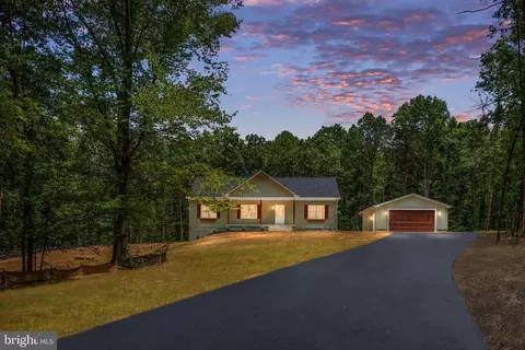 16881 Hunters Ridge Ln, Unionville, VA 22567