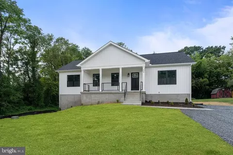 604 Baker St W, Gordonsville, VA 22942