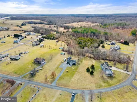 26438 Pennfields Dr, Orange, VA 22960 photo 2
