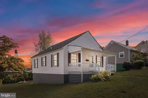 321 Belleview Ave, Orange, VA 22960