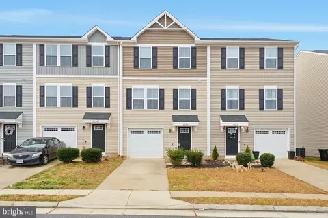 35209 Sara Ct, Locust Grove, VA 22508