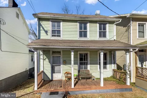169 E Main St E, Orange, VA 22960