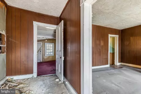 Entry Way - 169 E Main St E, Orange, VA 22960 photo 1 of 7