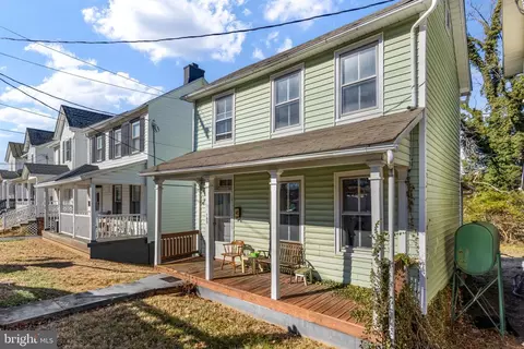 Exterior - 169 E Main St E, Orange, VA 22960 photo 2 of 7