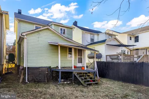 Exterior - 169 E Main St E, Orange, VA 22960 photo 5 of 7