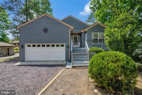 248 Washington St, Locust Grove, VA 22508