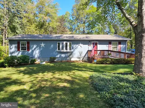 604 Stratford Cir, Locust Grove, VA 22508