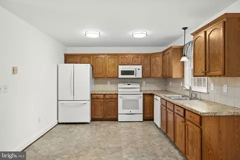 25281 Boling Ln, Rhoadesville, VA 22542 photo 7
