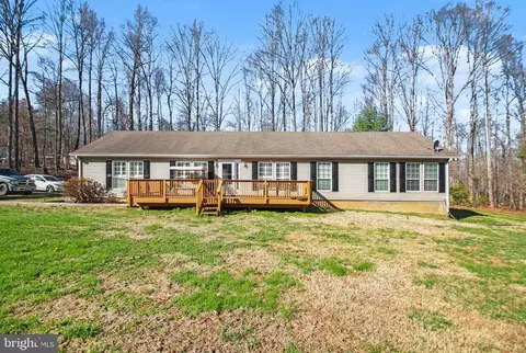 8552 Black Walnut Run Rd, Rhoadesville, VA 22542 photo 2